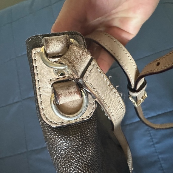 Michael Kors Jet Set Travel Logo Messenger Leather Bag - Picture 12 of 14